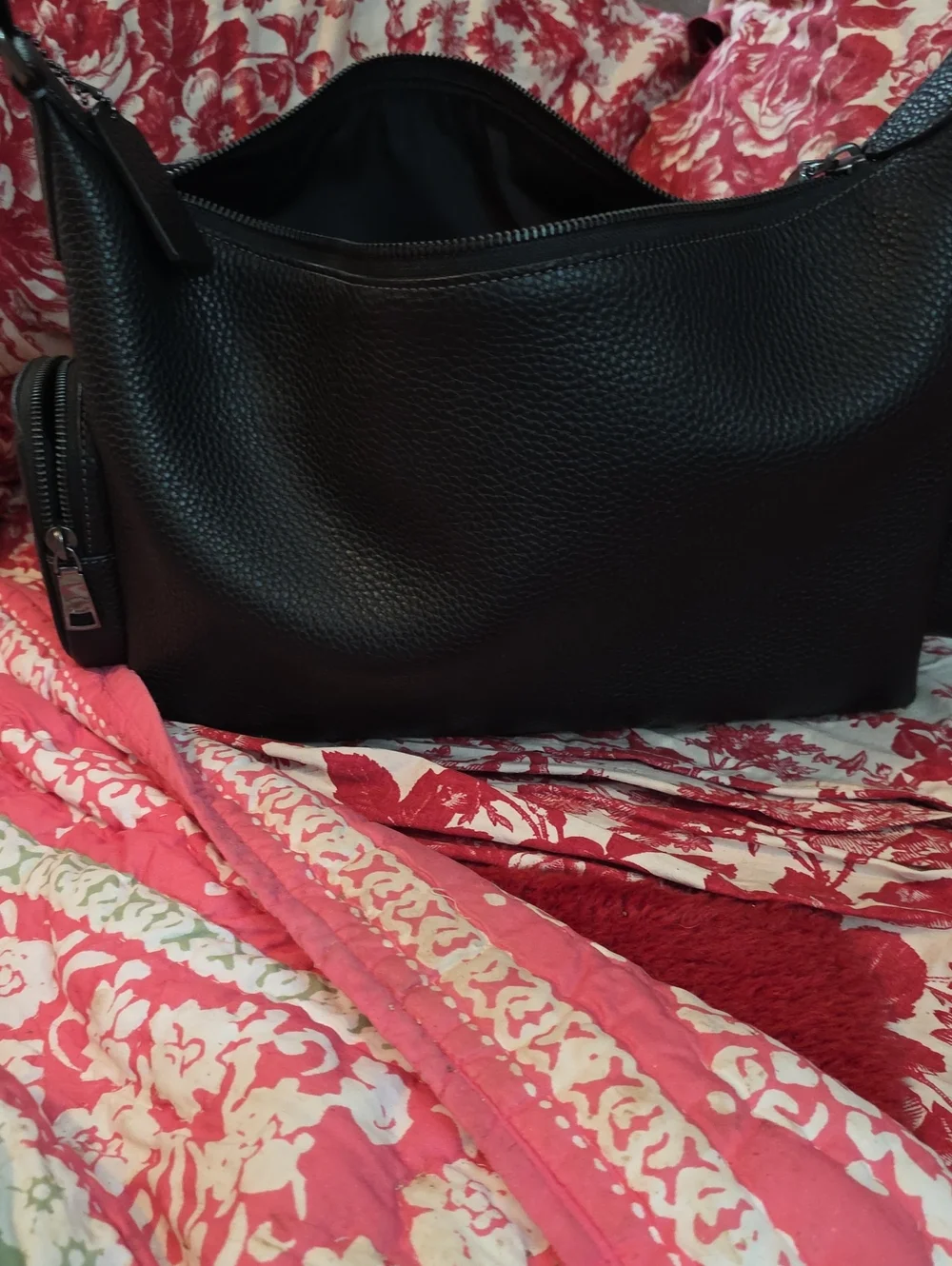 Coach Finn Crossbody Bag With SIDE Pockets NWOT